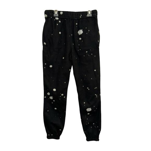 No Boundaries Black & White Splattered Joggers - Picture 2 of 3